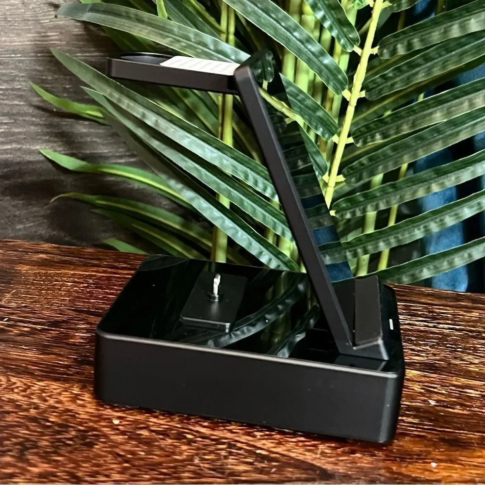 8 in 1 Multifunctional Wireless Charger in Black. New in Box!
